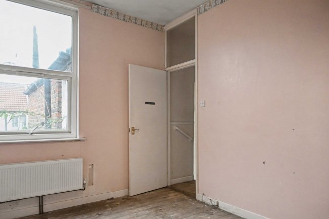 29 Middlesex Road, Bootle L20 9BN 3