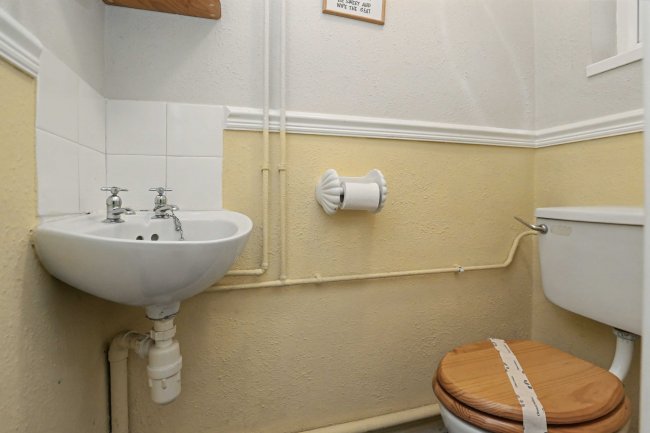 17 Willow Grove, Wavertree, Liverpool L15 8AD 1