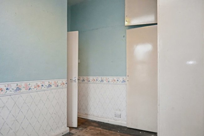 23 Warrenhouse Road, Brighton-le-Sand, Liverpool L22 6QN 9