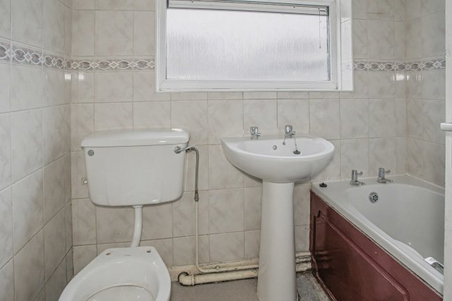 83 Juddfield Street, Haydock, St. Helens WA11 0BD 5