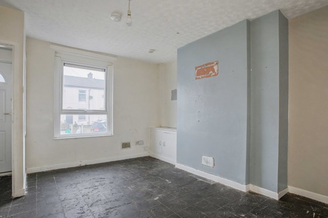 83 Juddfield Street, Haydock, St. Helens WA11 0BD 5