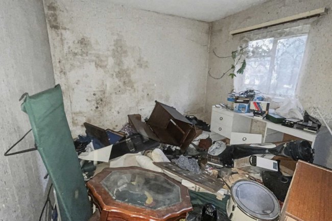 7 Kingsdown Way, Bromley BR2 7PT 10