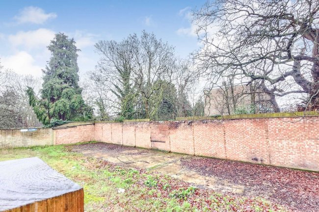 Former Garages rear of 71 Berkeley Gardens, Winchmore Hill, London N21 2BE 7