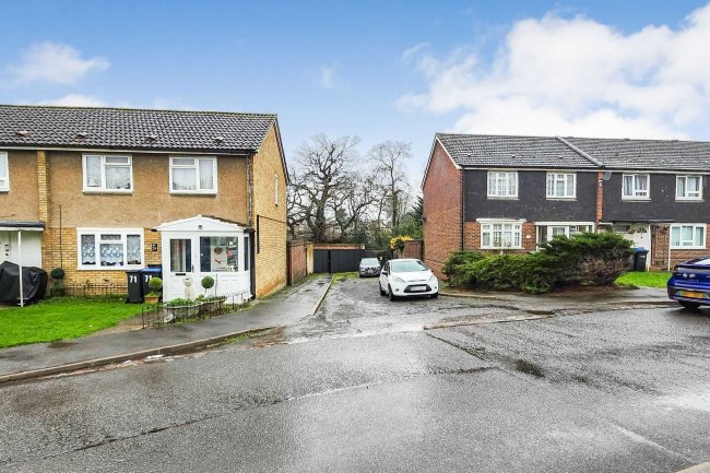 Former Garages rear of 71 Berkeley Gardens, Winchmore Hill, London N21 2BE 7