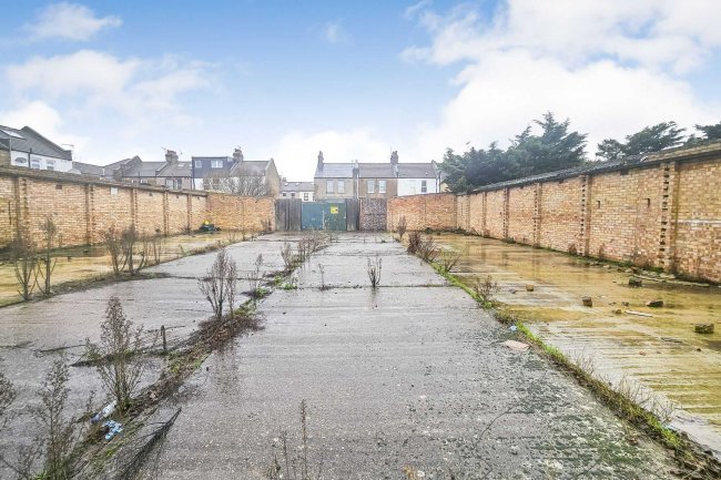 Former Garages at Clarence Road, Enfield, EN3 4BL 8
