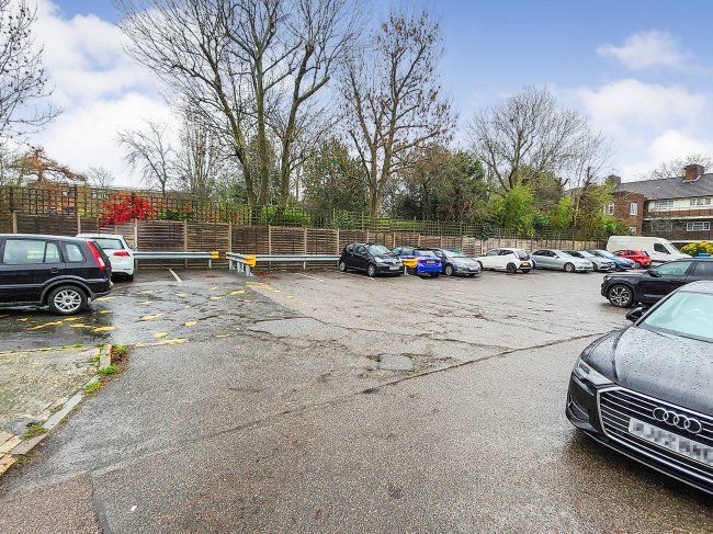 Land at The Poplars, London N14 4HG 9