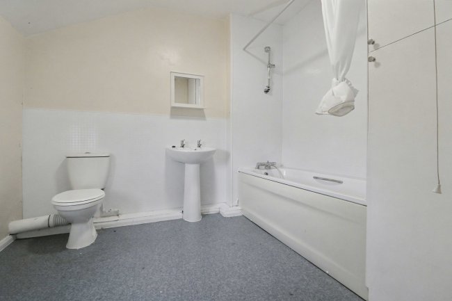 56 Dale Street, New Marske, Redcar TS11 8EL 3