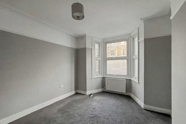 9a Rush Hill Road, Battersea, London SW11 5NW 2