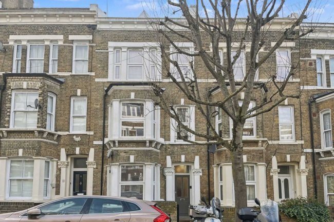 9a Rush Hill Road, Battersea, London SW11 5NW 2