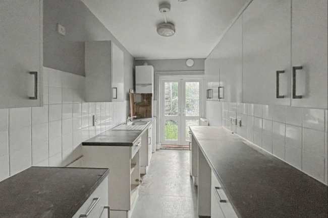 9a Rush Hill Road, Battersea, London SW11 5NW 2