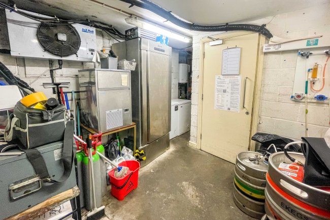 15 Regatta Quay, Key Street, Ipswich IP4 1FH 9