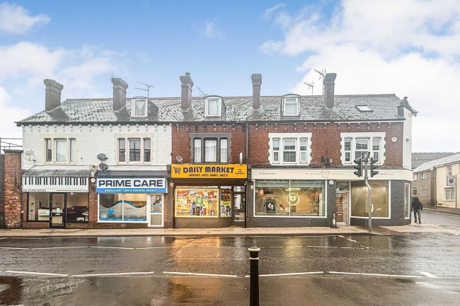 3A Park Terrace Courtyard, Park Terrace East, Horsham RH13 5DJ 6