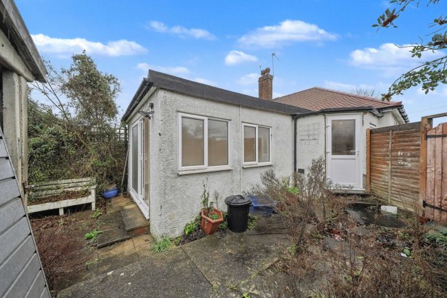 14 Glasbrook Avenue, Twickenham, TW2 6AH 2