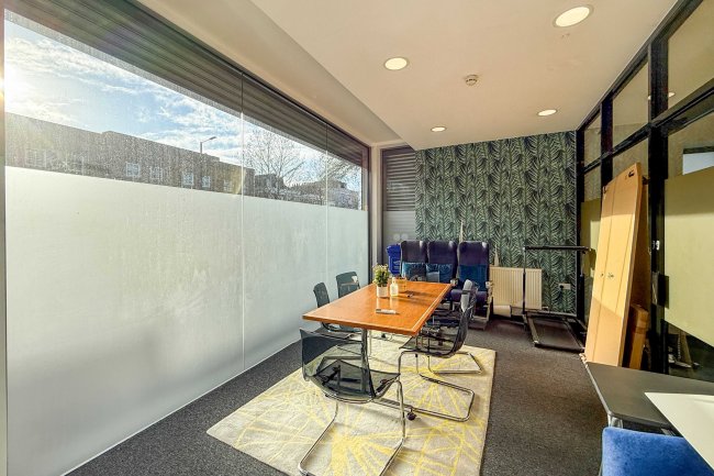 150 Goldhawk Road, Shepherds Bush, London W12 8HH 1