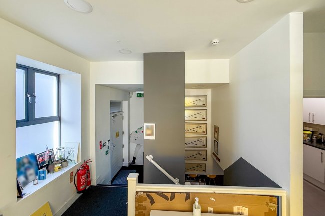 150 Goldhawk Road, Shepherds Bush, London W12 8HH 1