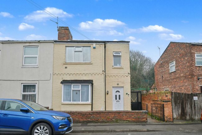 87 Sandsfield Lane, Gainsborough, DN21 1BQ 2