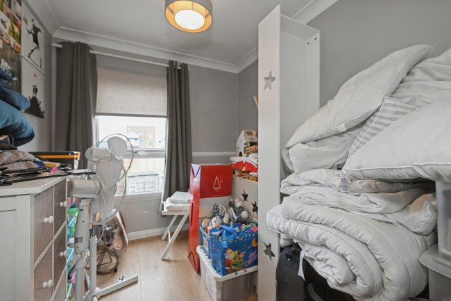 75 Helmsdale Close, Reading, RG30 2PT 3