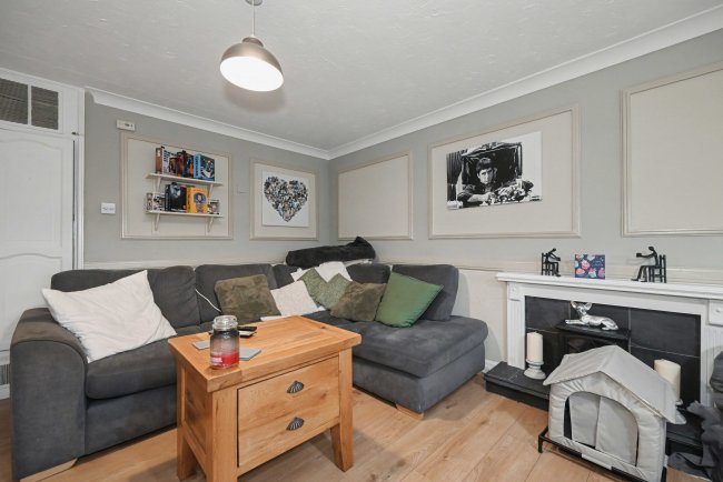 75 Helmsdale Close, Reading, RG30 2PT 3