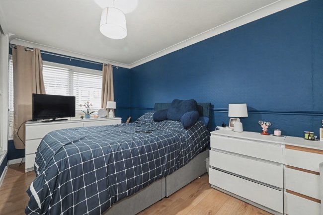 75 Helmsdale Close, Reading, RG30 2PT 3