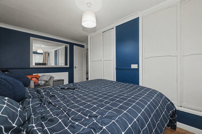 75 Helmsdale Close, Reading, RG30 2PT 3