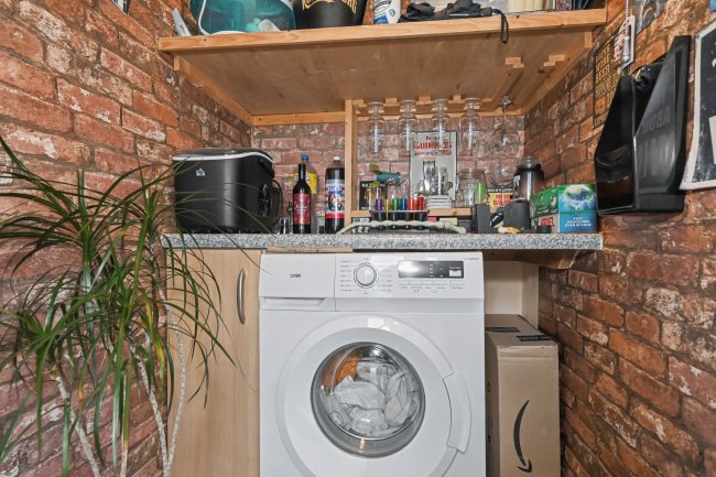 75 Helmsdale Close, Reading, RG30 2PT 3