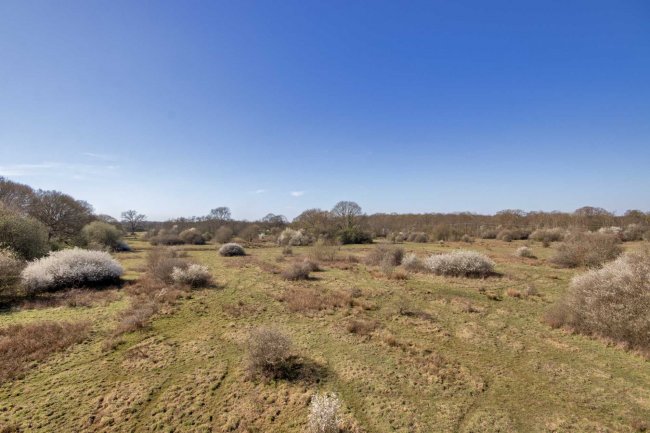 Land on the north-west side of Peeks Brook Lane, Horley, Surrey, RH6 9SX 5