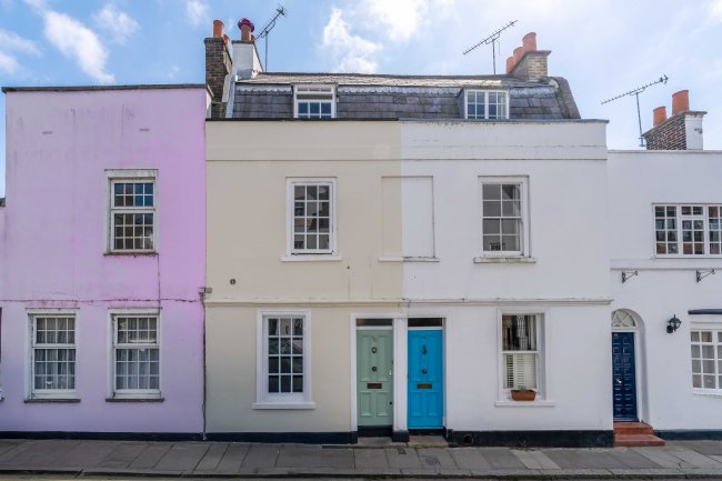 50 Church Street, Isleworth, London, TW7 6BG 9