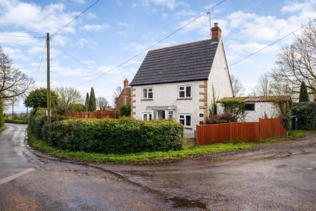 Box Cottage, Oxlynch Lane, Stonehouse, Gloucestershire, GL10 3DE 6