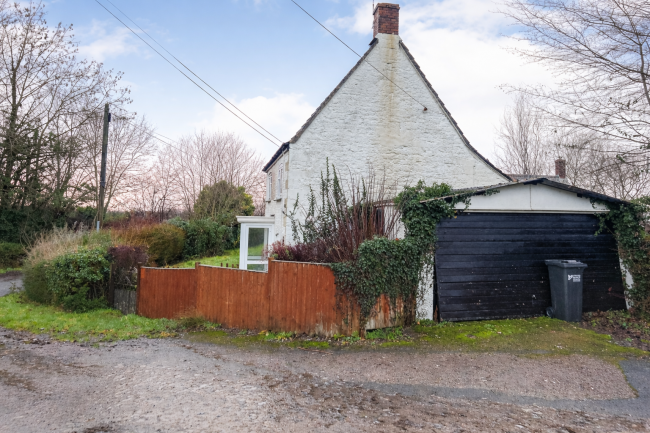 Box Cottage, Oxlynch Lane, Stonehouse, Gloucestershire, GL10 3DE 6