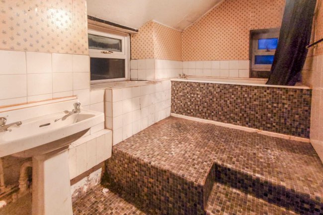 Box Cottage, Oxlynch Lane, Stonehouse, Gloucestershire, GL10 3DE 6