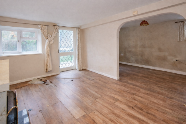 Box Cottage, Oxlynch Lane, Stonehouse, Gloucestershire, GL10 3DE 6