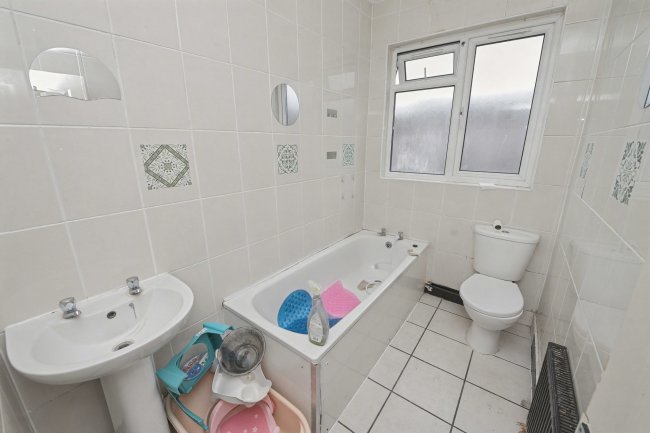 15 Macoma Terrace, Plumstead, London, SE18 2QN 7