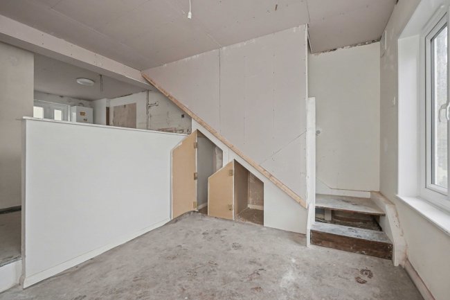 12 Percival Terrace, Dover, Kent, CT17 9SU 10