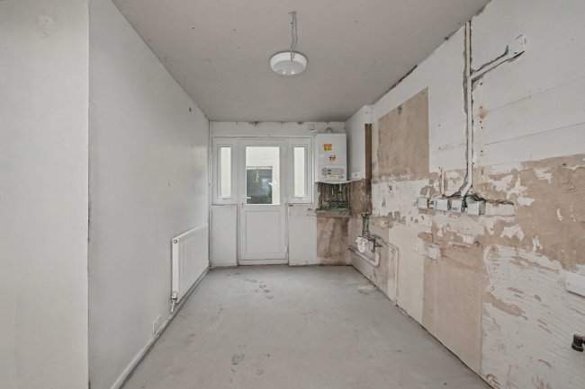 12 Percival Terrace, Dover, Kent, CT17 9SU 10