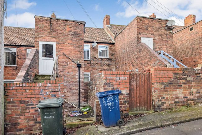 18 Bilbrough Gardens, Newcastle upon Tyne, Tyne and Wear NE4 8YA 3