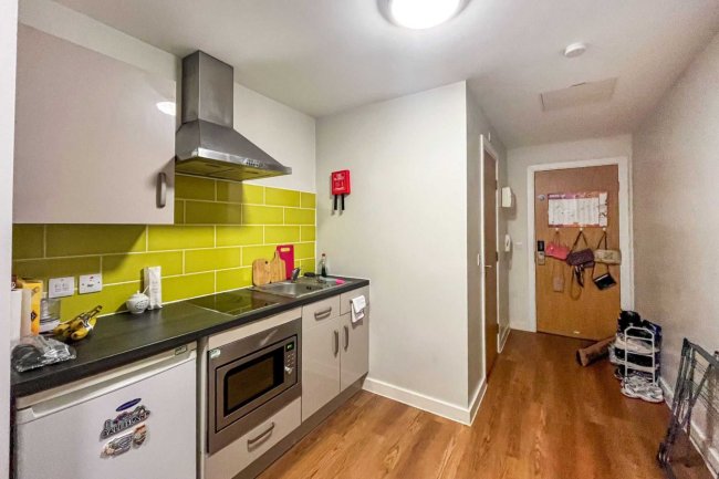 115 Burgess House, 93-105 St. James Boulevard, Newcastle upon Tyne NE1 4BW 5