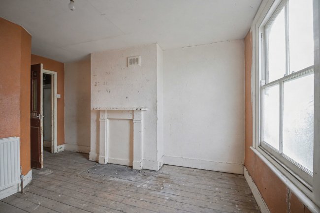 18B Knoll Road, Wandsworth, London, SW18 2DF 4