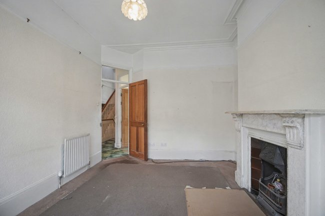 24B Melody Road, Wandsworth, London, SW18 2QF 10