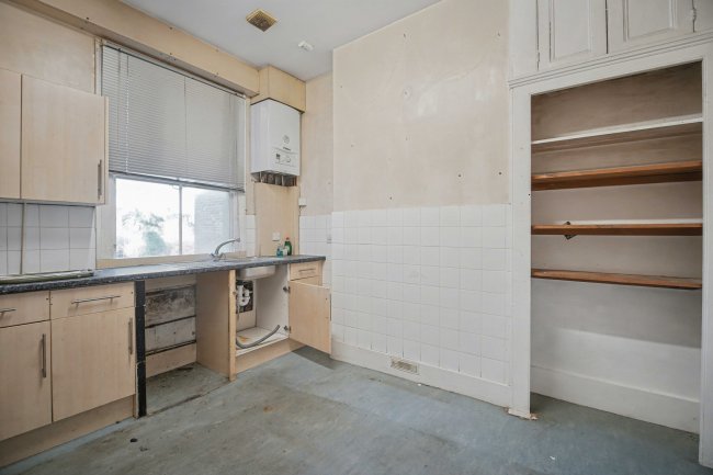 24B Melody Road, Wandsworth, London, SW18 2QF 10