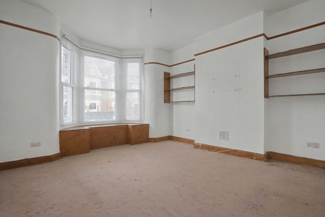 Flat 1, 18 Morella Road, Balham, London, SW12 8UH 7