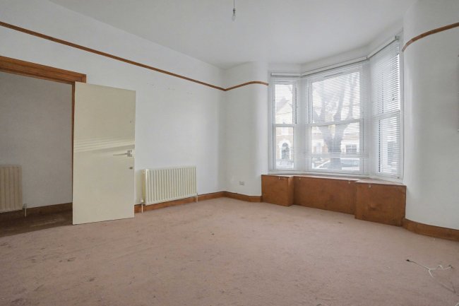 Flat 1, 18 Morella Road, Balham, London, SW12 8UH 7