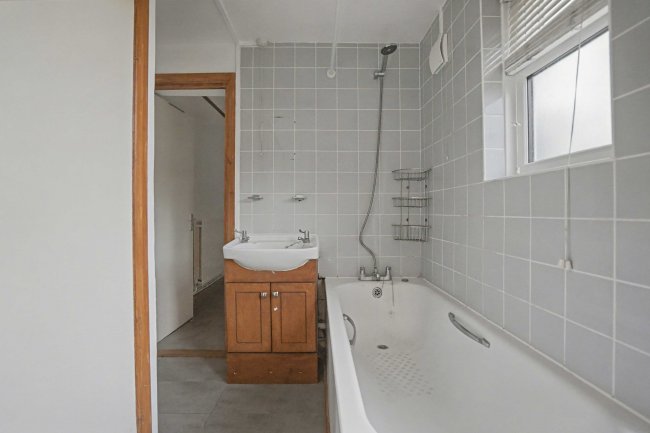 Flat 1, 18 Morella Road, Balham, London, SW12 8UH 7