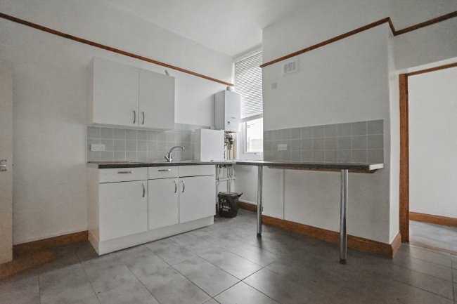 Flat 1, 18 Morella Road, Balham, London, SW12 8UH 7