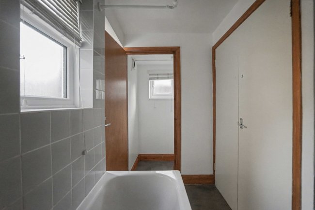 Flat 1, 18 Morella Road, Balham, London, SW12 8UH 7