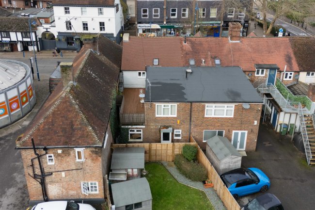 33 High Street, Billingshurst RH14 9PP 1