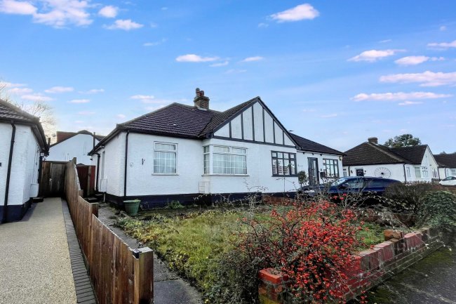 24 Sussex Road, Orpington, Kent, BR5 4JF 6
