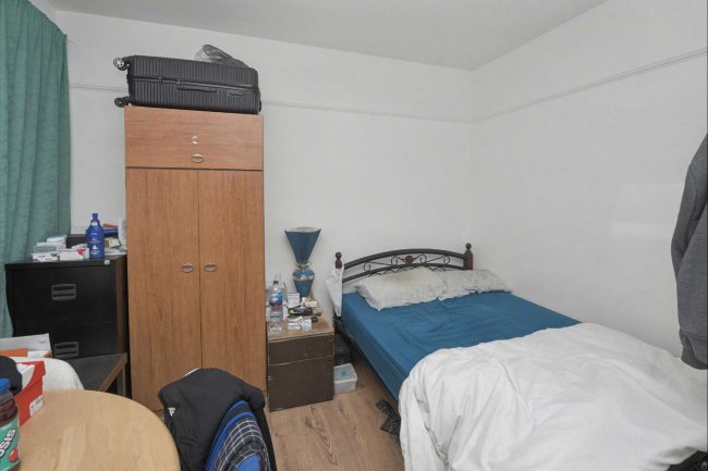 Flat 1 Selhurst New Court, Selhurst New Road, Norwood, London SE25 5PT 8