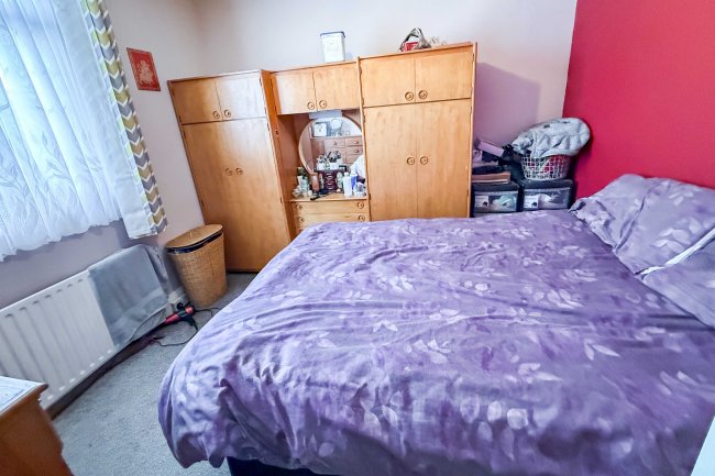 109-111 Drummond Road, Skegness PE25 3EP 5