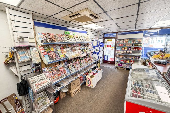 109-111 Drummond Road, Skegness PE25 3EP 5