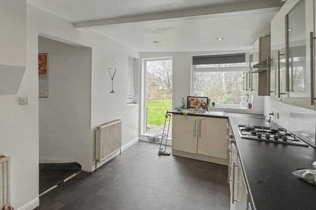 7 Sedgeway, Catford, London, SE6 1JR 4